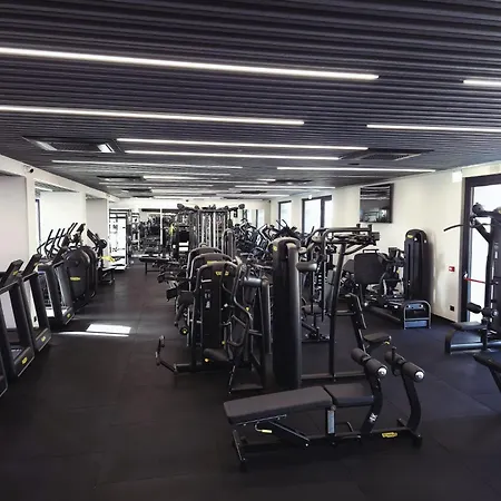 Lamezia Living 拉默齐亚泰尔默